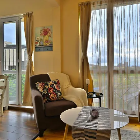 شقة Cozy Home: Two-bedroom With Stunning View *